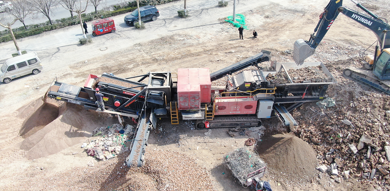 150T/H Construction Waste Mobile  Crusher Plant in Kazakhstan